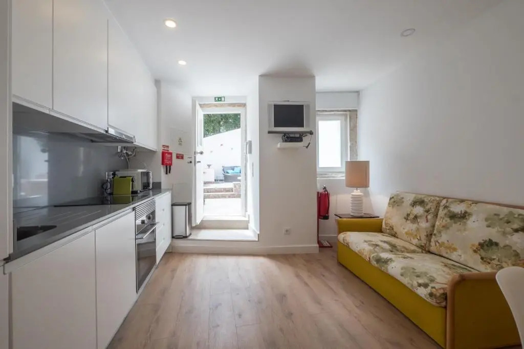 Castle Terrace Exclusive Apartment - Home By The Castle Apartment
