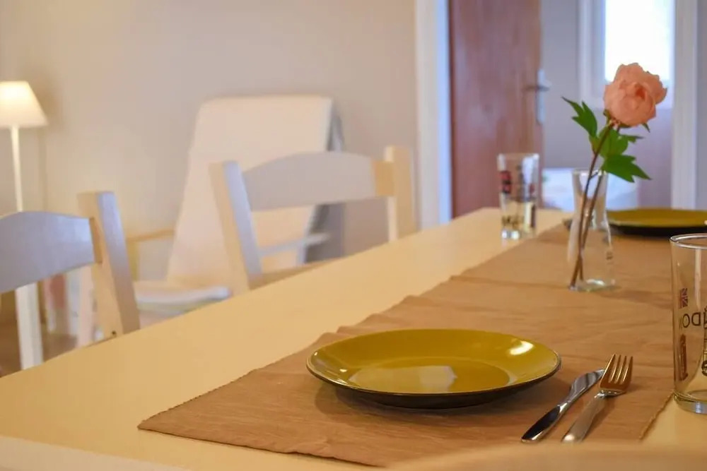 Panoramic seaview/Amazing sunsets near the beach