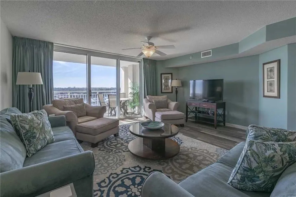 Yacht Clubs #1-801B - 2 Br Condo