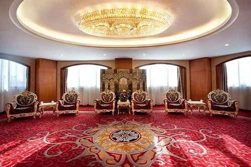 Golden Ocean Hotel