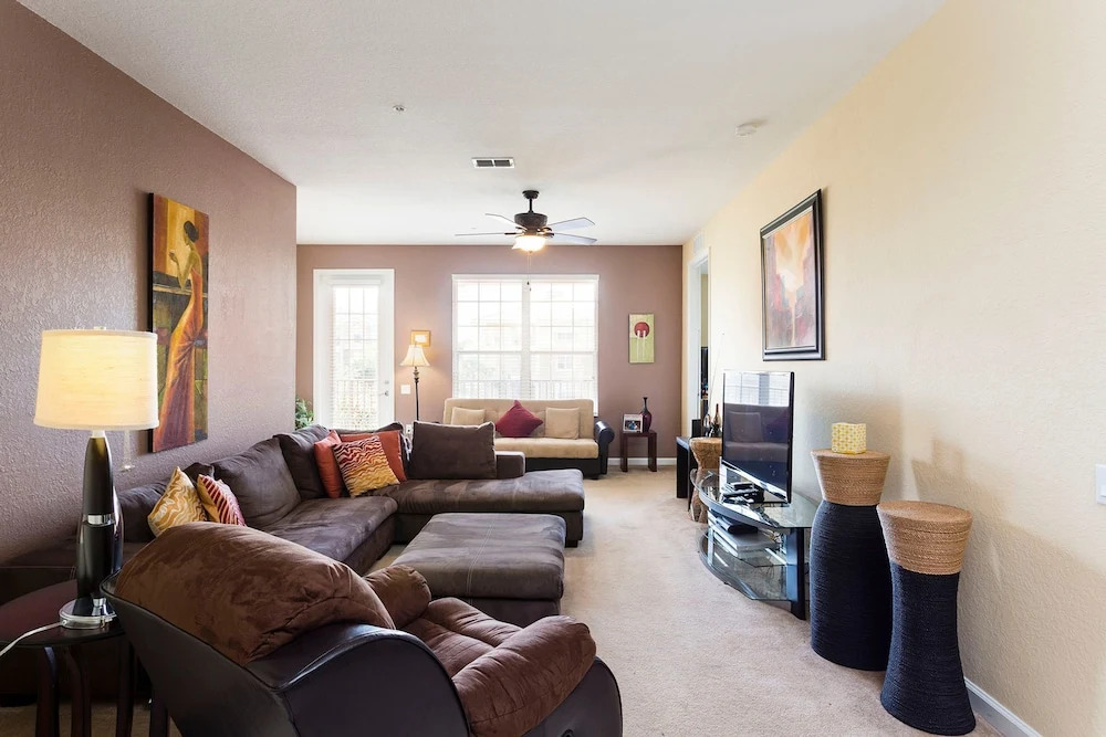Comfortable Vacation Apartment 266643