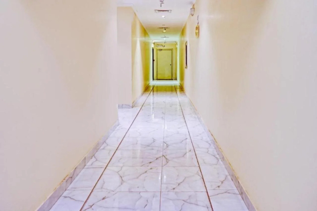 OYO 605 Tafwij Hotel