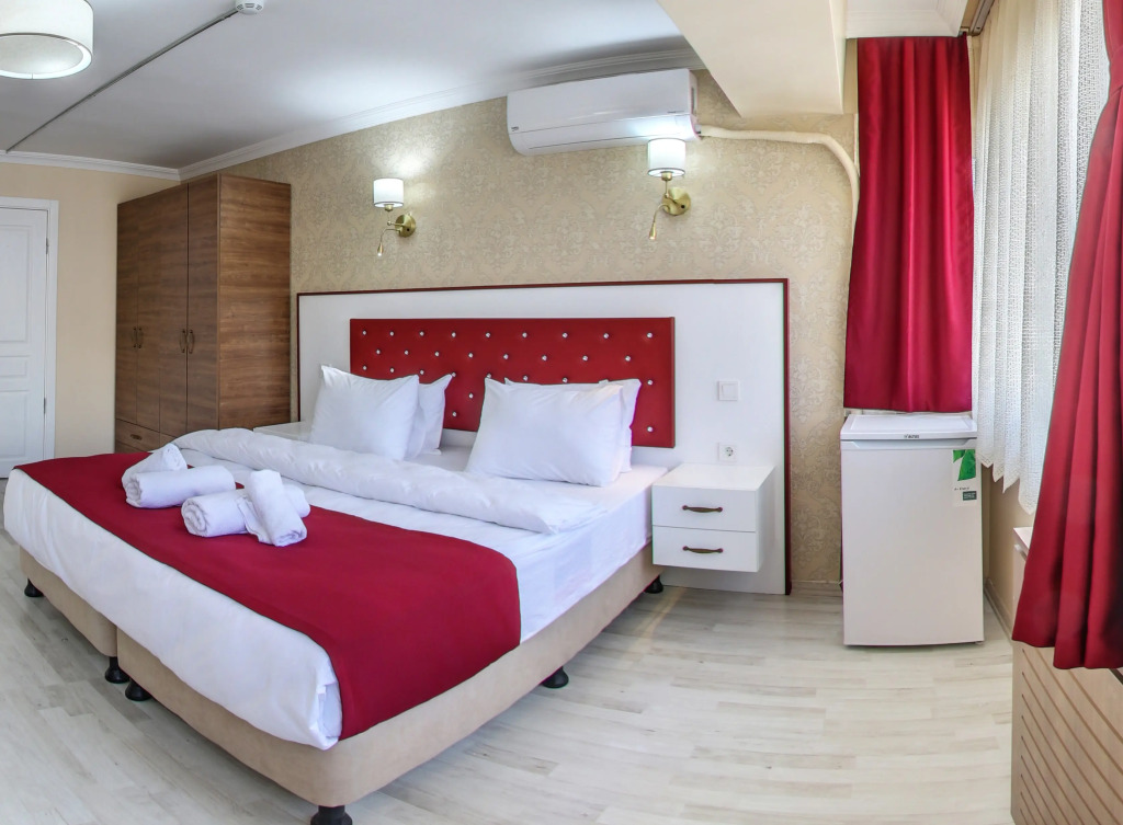 Cihangir Palace Hotel
