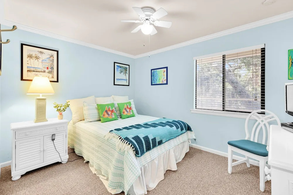 Beautiful Hilton Head Island Oasis Resort 2 Bdr!