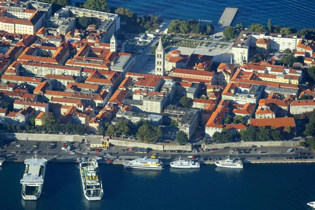 Prokonzul 2BR apartment in old town