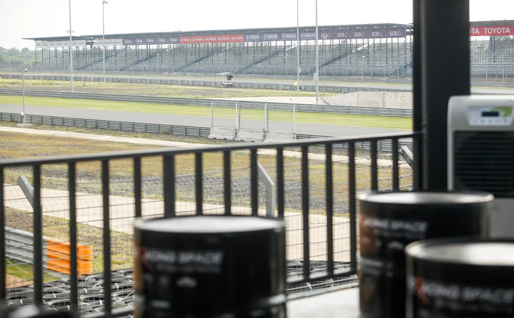 Bric Box Hotel Buriram