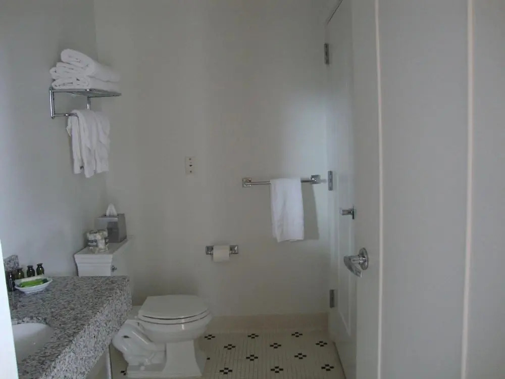 Village Suites Bay Harbor