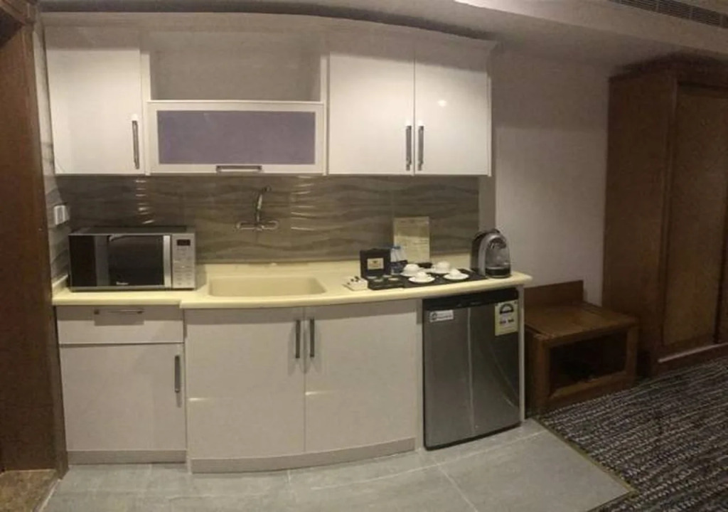 Lotaz hotel suites