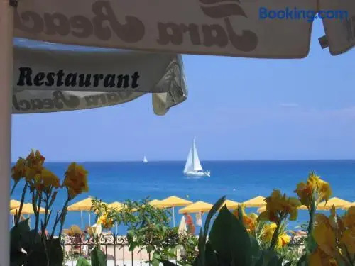 Tara Beach Hotel