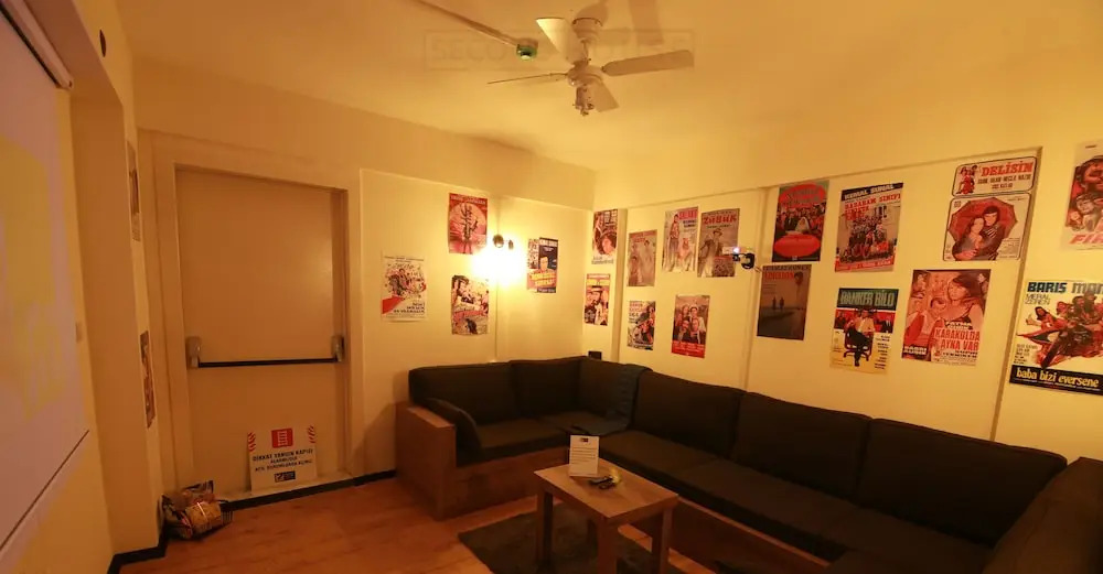 Second House Hotel
