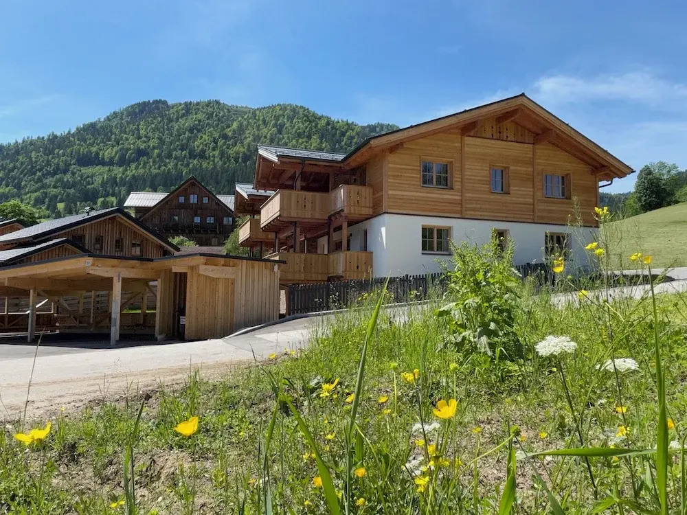Dachstein West Apartments