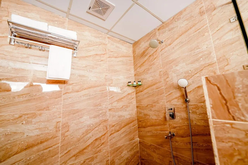 The Vantage Inn, near US Consulate Gachibowli Hyderabad