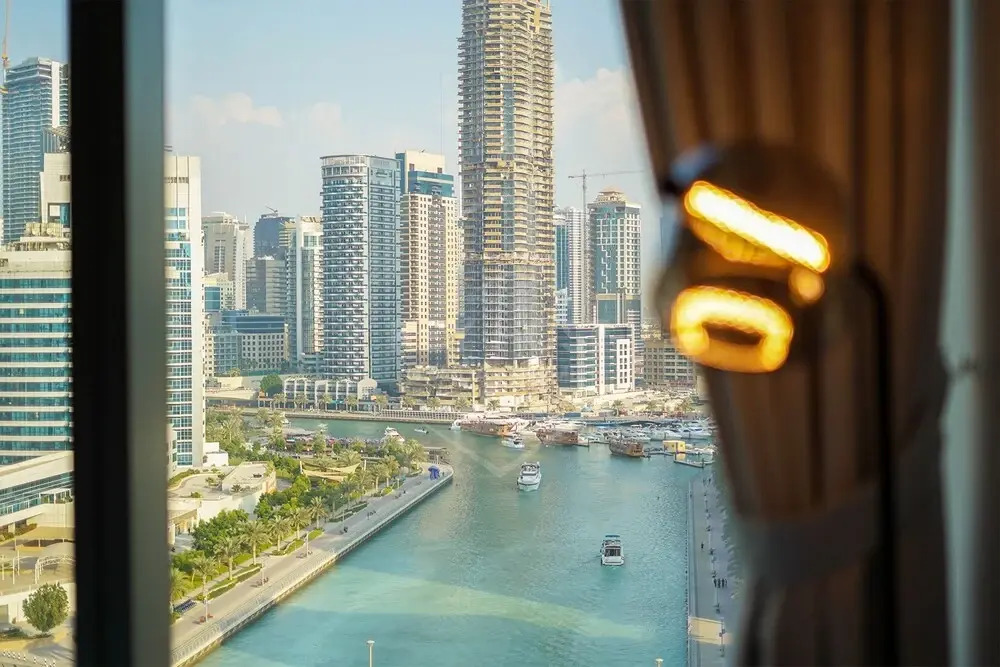 52|42 Tower