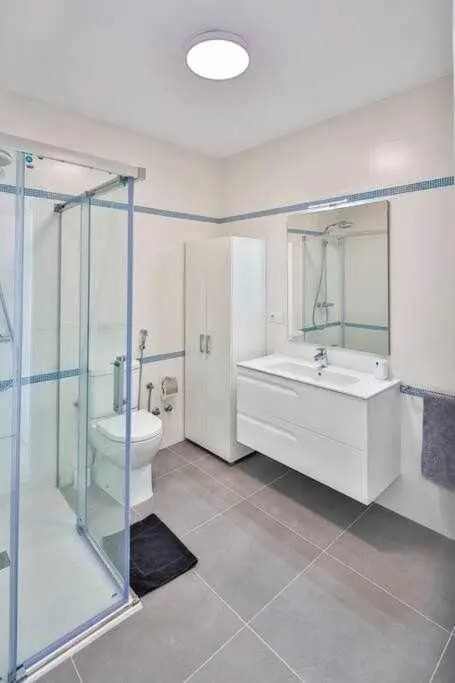 Modern 2 Bed Puerto Banus Apartment K2