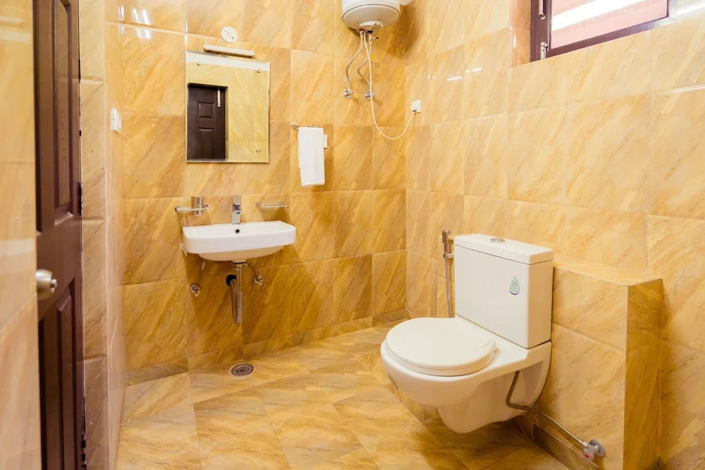 OYO 13208 Home Serene 2BHK Aradhana Greens