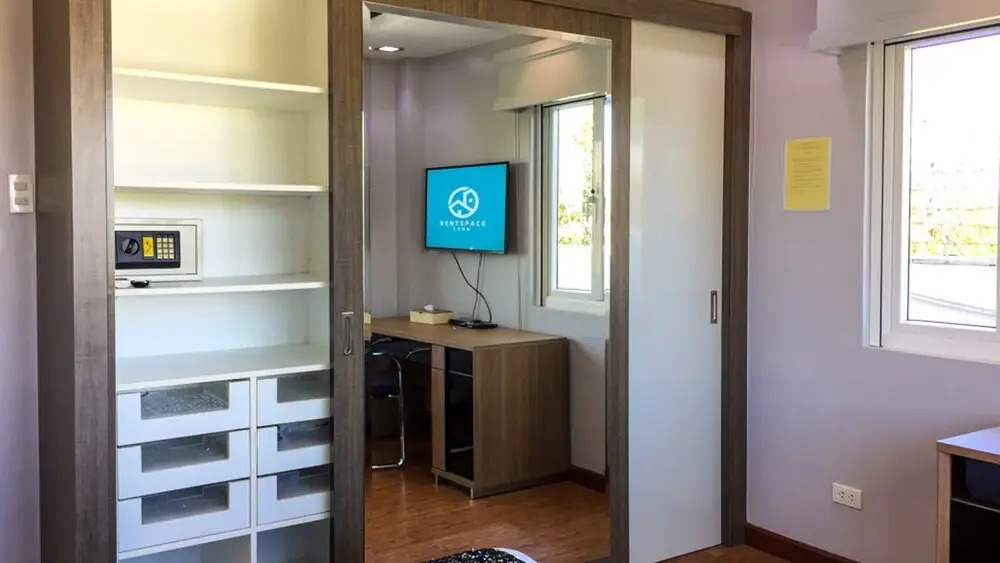Luxury 4-bedroom Villa in Mactan, Cebu
