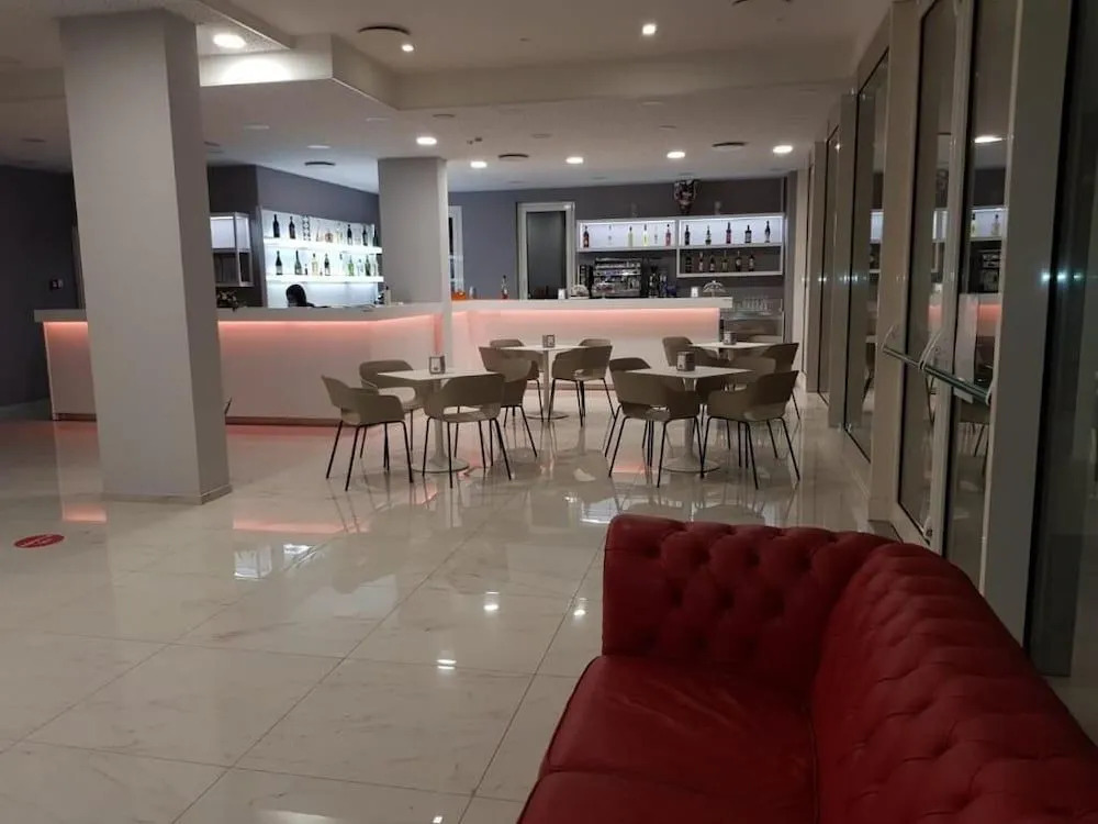 Hotel Settibi