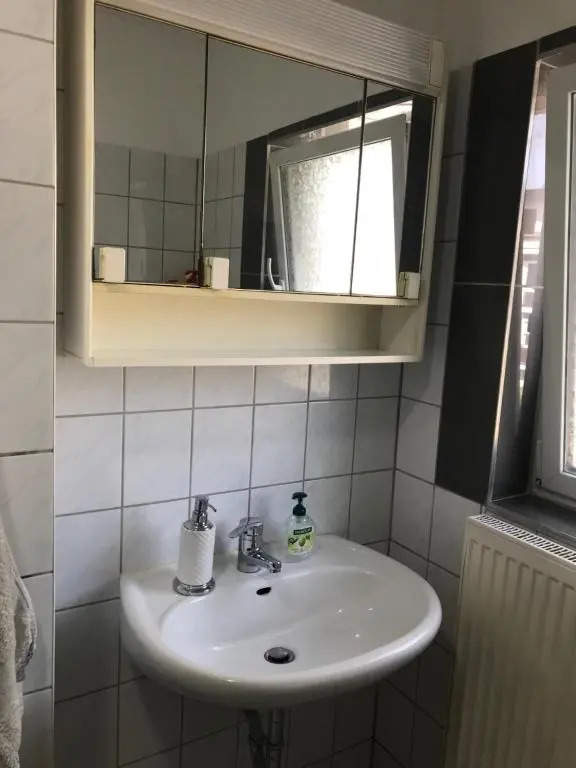 1 Zimmer Wohnung mit Küche und Bad in Wuppertal Ferienwohnung