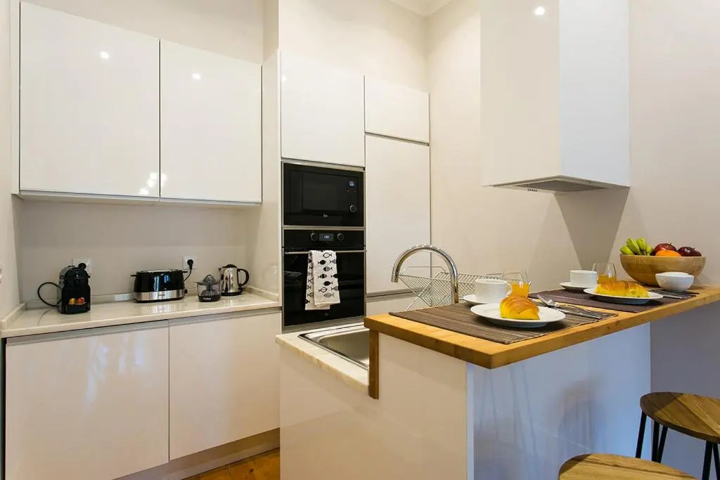 LovelyStay - Cozy 3BDR Apartment in Estrela