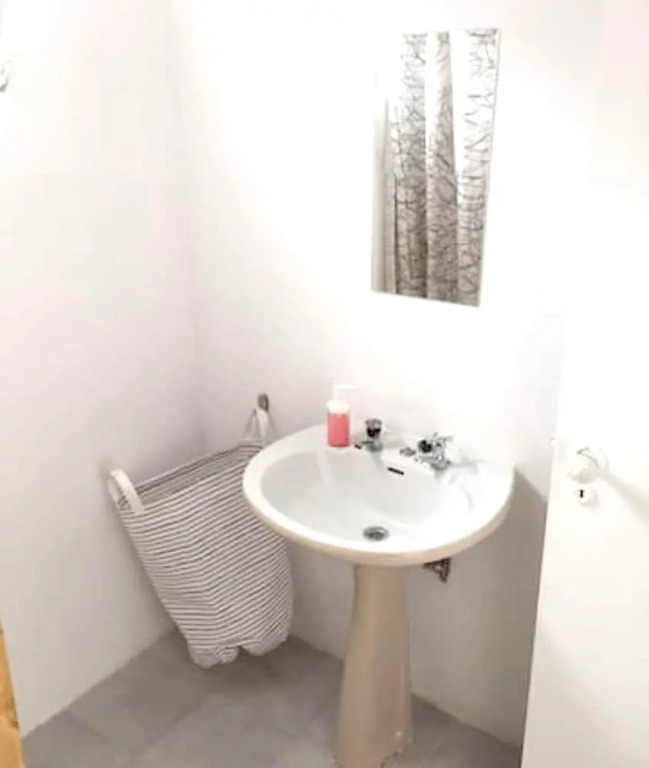House With 2 Bedrooms In Aldeia Do Meco With Wifi