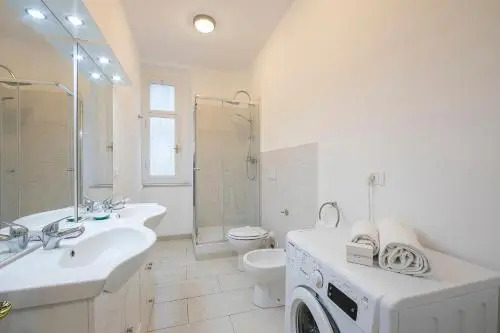 Flat 4 bedrooms 2 bathrooms - Genoa