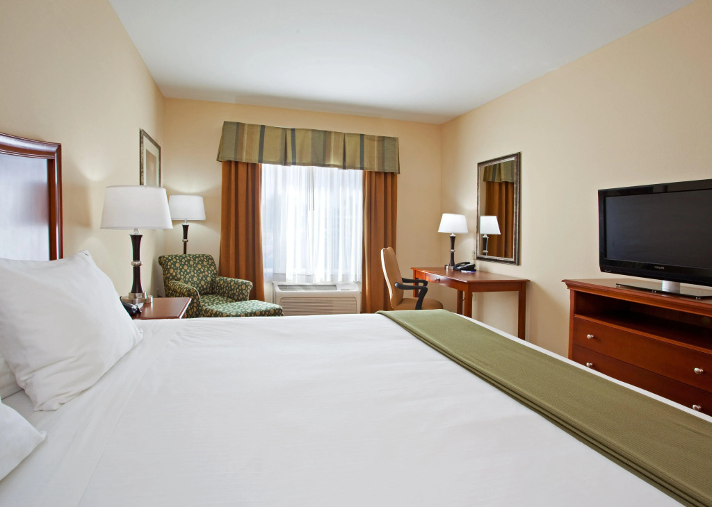 Holiday Inn Express Hotel & Suites Portland by IHG