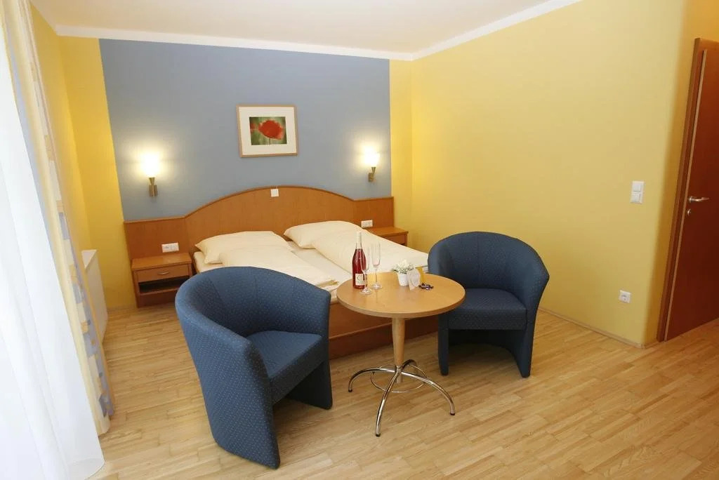 Golf & Therme Sonnenpension Hotel Garni