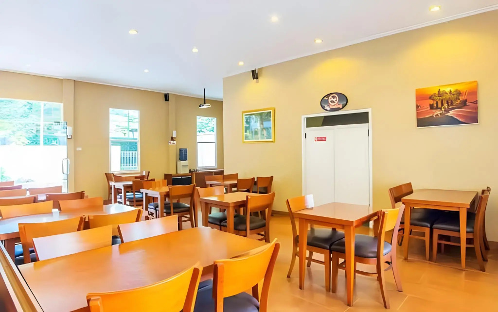 U Village Hotel and Villa