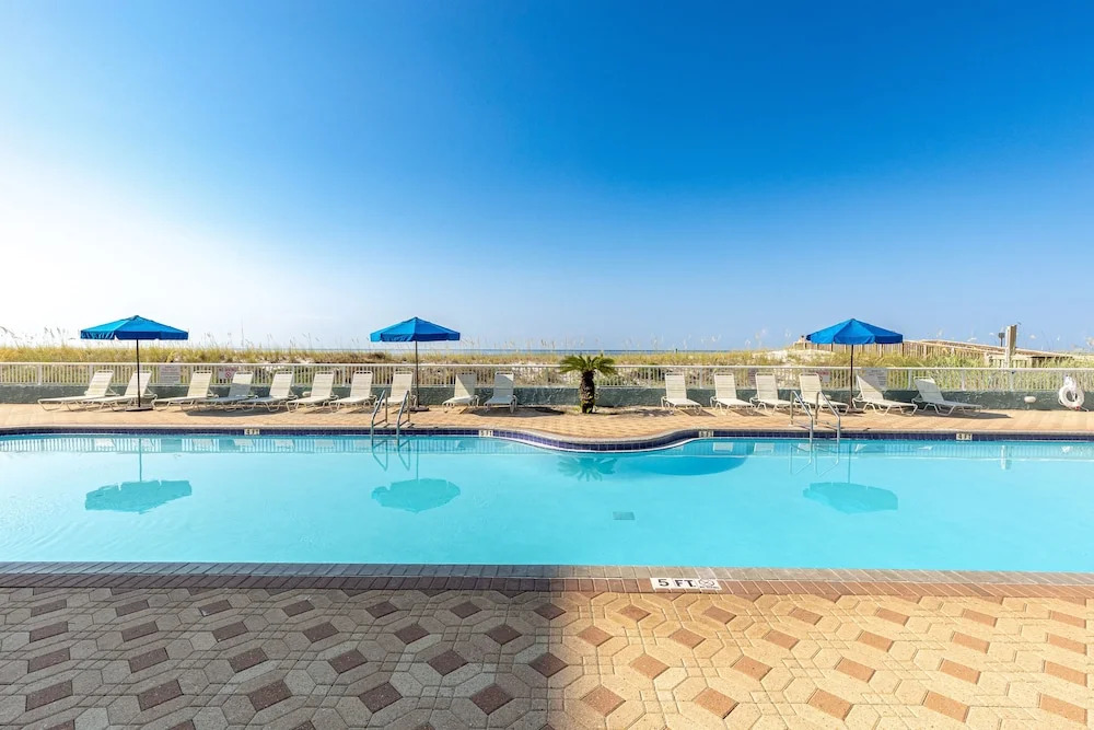 Islander Beach Resort 407 1 Bedroom Condo