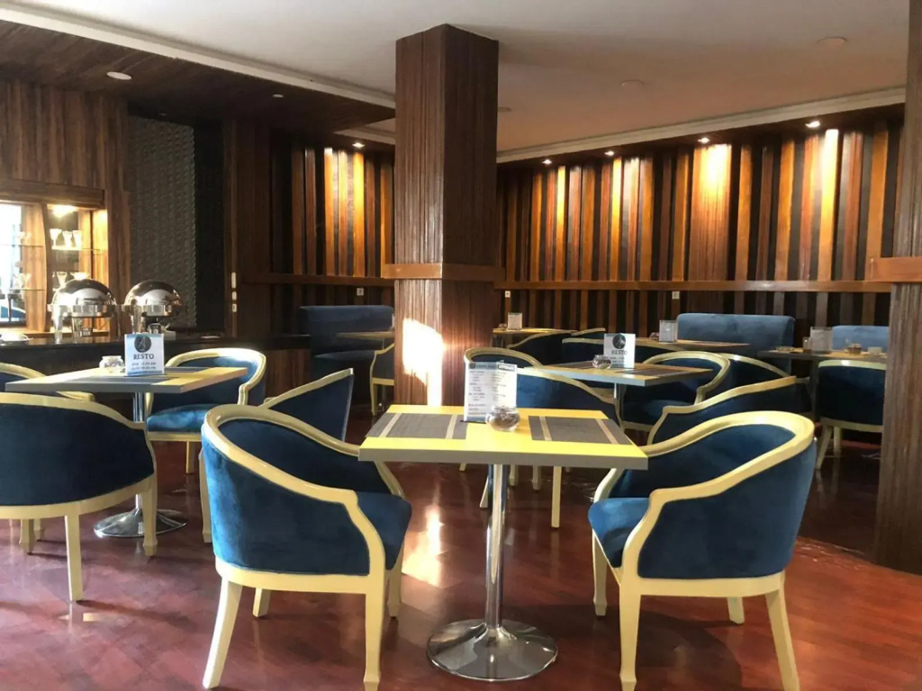 Hotel Aruni Ancol
