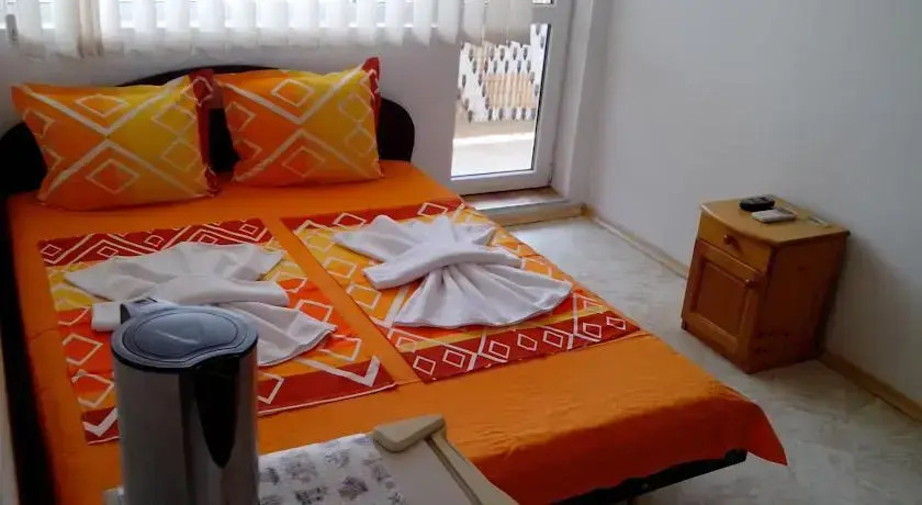 Demirevi Guest House