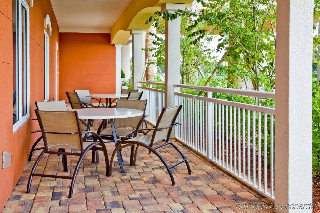 Holiday Inn Express Hotel & Suites Port St. Lucie West by IHG