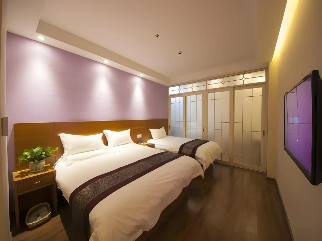GreenTree Inn TaiZhou JingJiang ZhongZhou Road Sunshine International Business Hotel