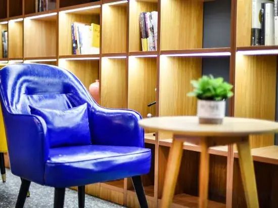 Linyi Select Hotel
