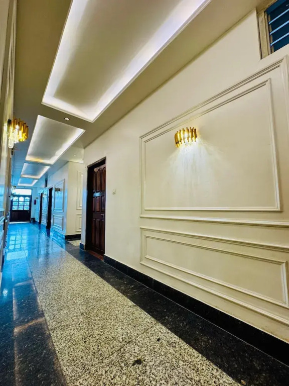 Sahani Hotel