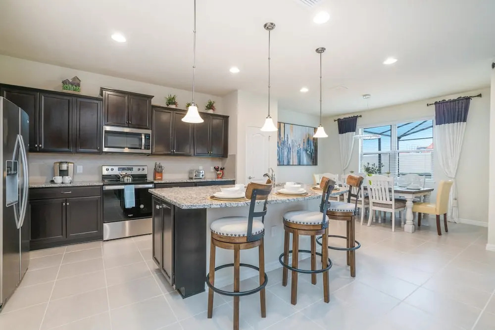 2448 Tangier Dr