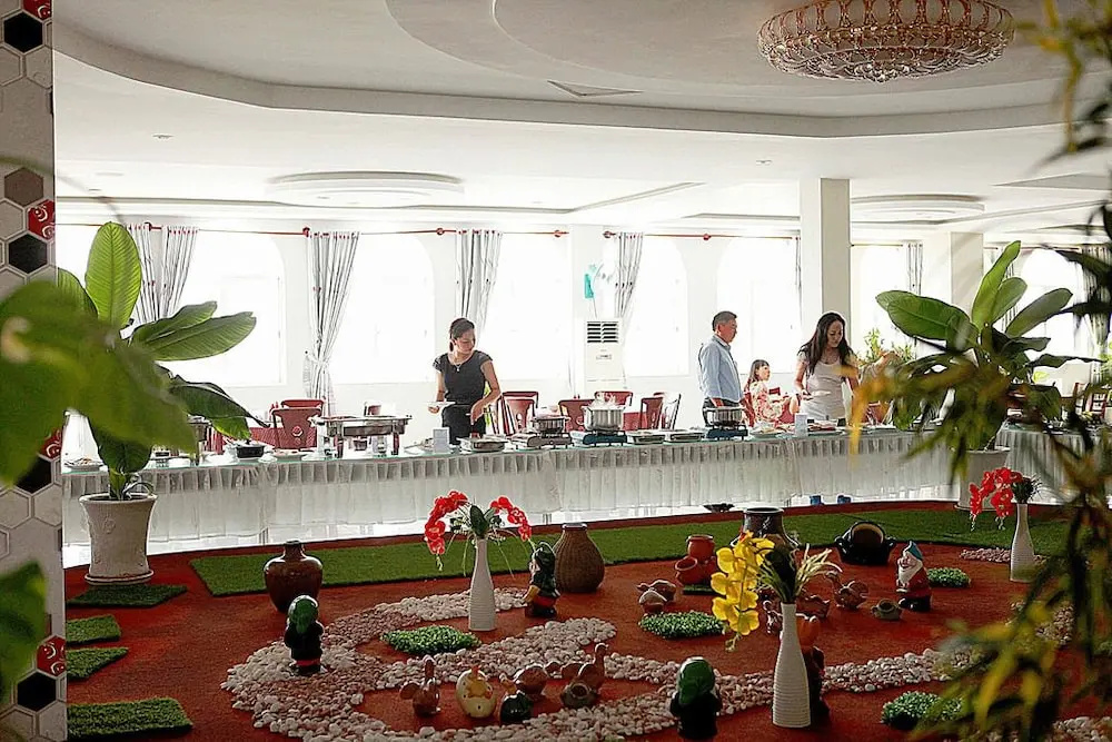 Hanh Phuc Hotel