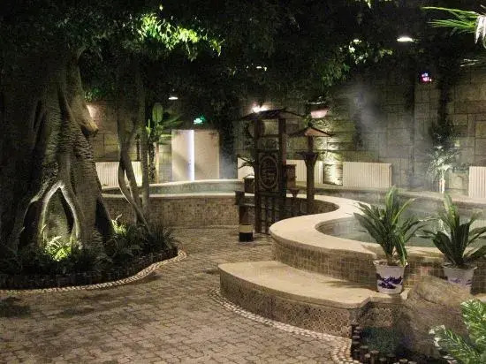 HaiDe Zhuofan Hot Spring Hotel
