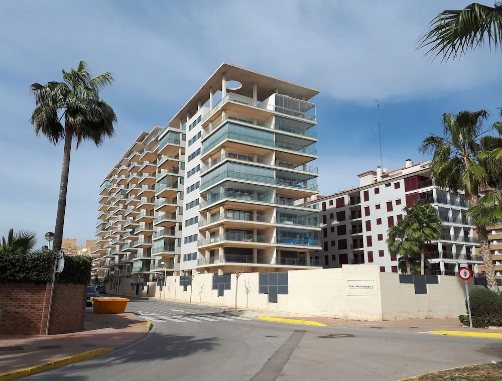 Apartamentos Oropesa C. de Vacaciones 3000