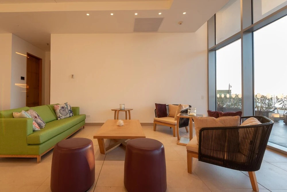 Luxe 1BR Apt With Amazing Water and City Views 2801