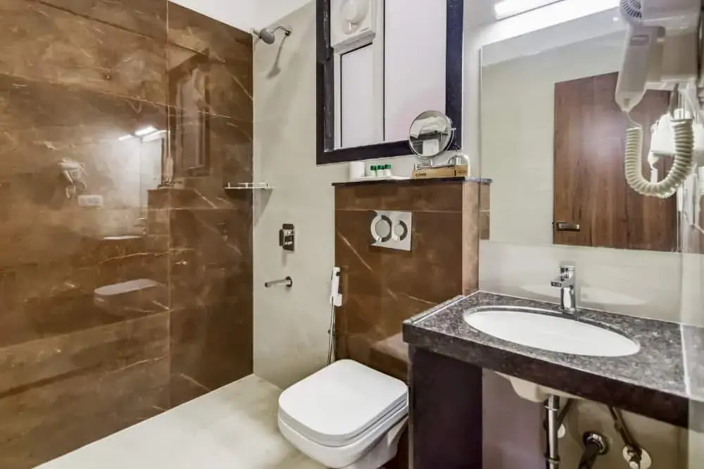 Hotel Ratnam Chitrakoot Nagar Udaipur