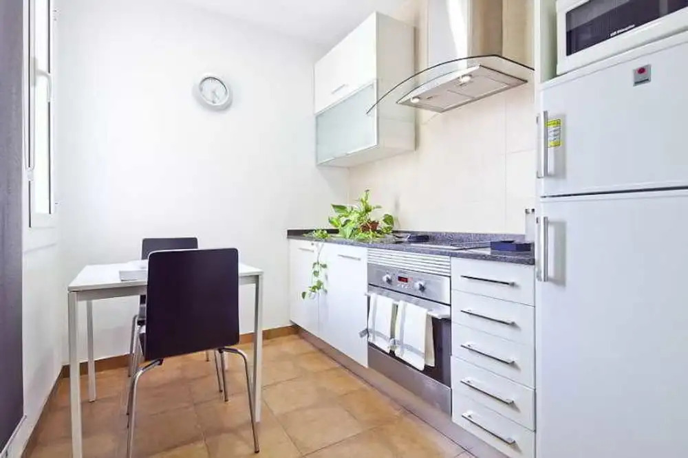 Montserrat Apartment