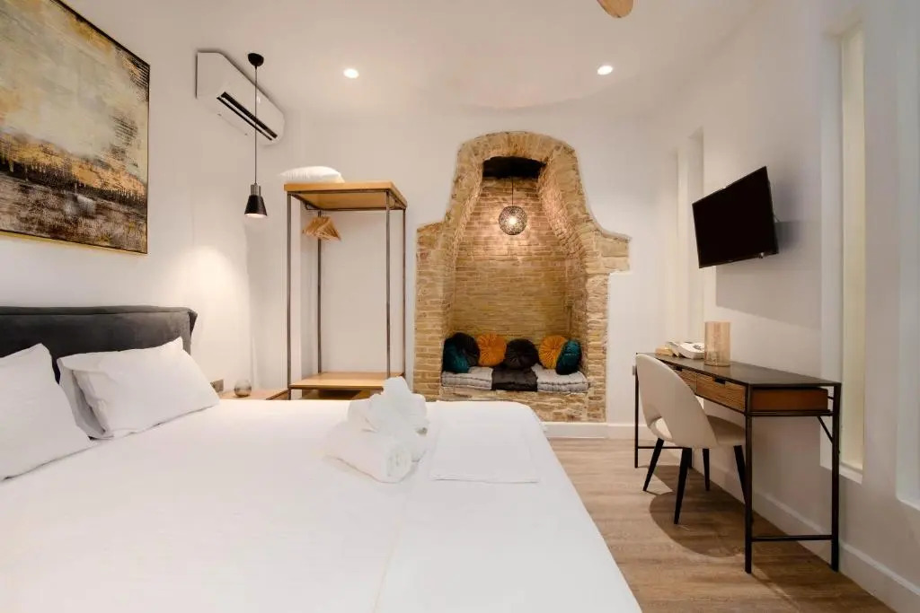 Curcumelli Luxury Suites - ΠΟΡΤΟΝΙ 1