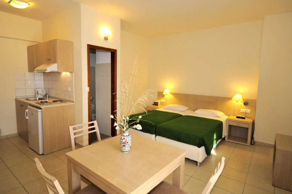 Anita ApartHotel