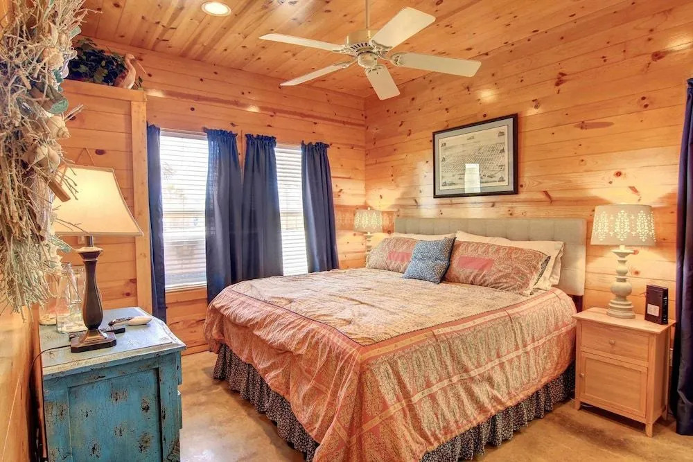 Seas The Day - 4 Br Home