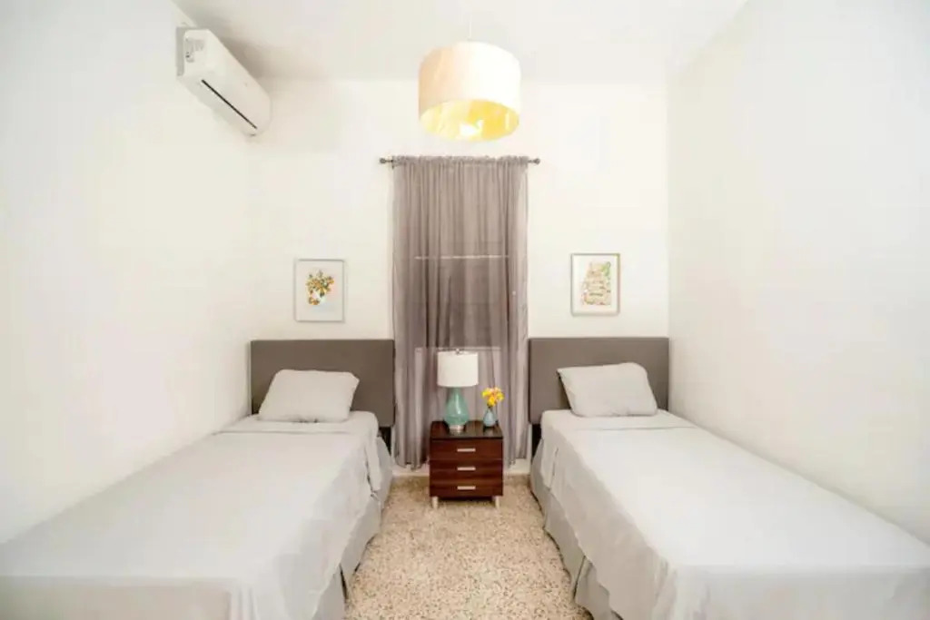 Comfy 2BR in Condado. Short Walk to the Beach.