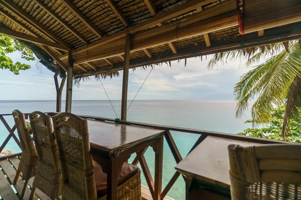 RedDoorz Syariah at Sumur Tiga Beach Sabang Aceh