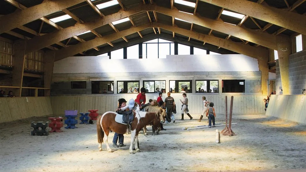Les Ormes Domaine et Resort