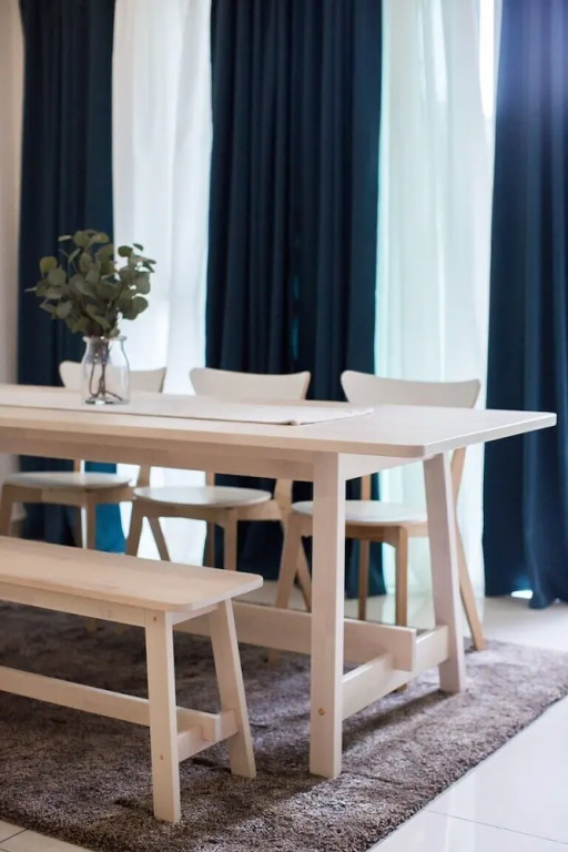 Suites at The Haven Lakeside by Plush