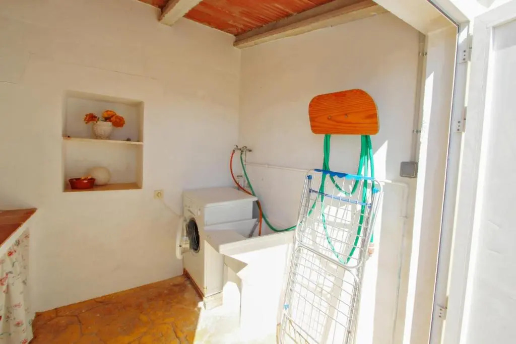 Celia - oceanfront villa in Costa Blanca